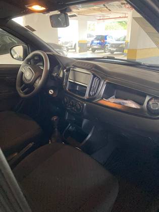 FIAT STRADA 1.3 FIREFLY FLEX ENDURANCE CS MANUAL FIAT STRADA 1.3 FIREFLY FLEX ENDURANCE CS MANUAL
